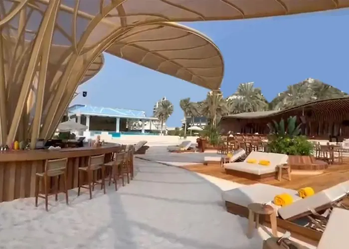 Noah Island Hotel 5*