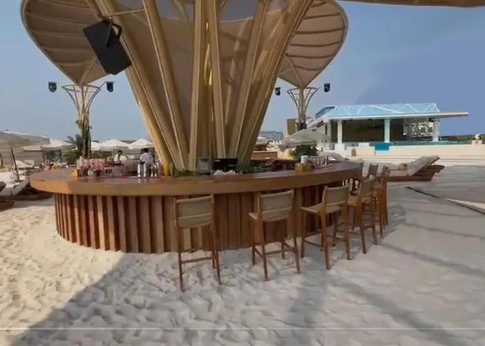 Noah Island Hotel 5*